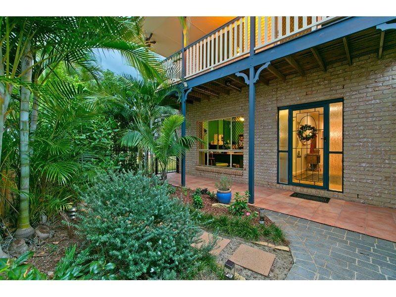 7 DENNISON COURT, Redland Bay QLD 4165