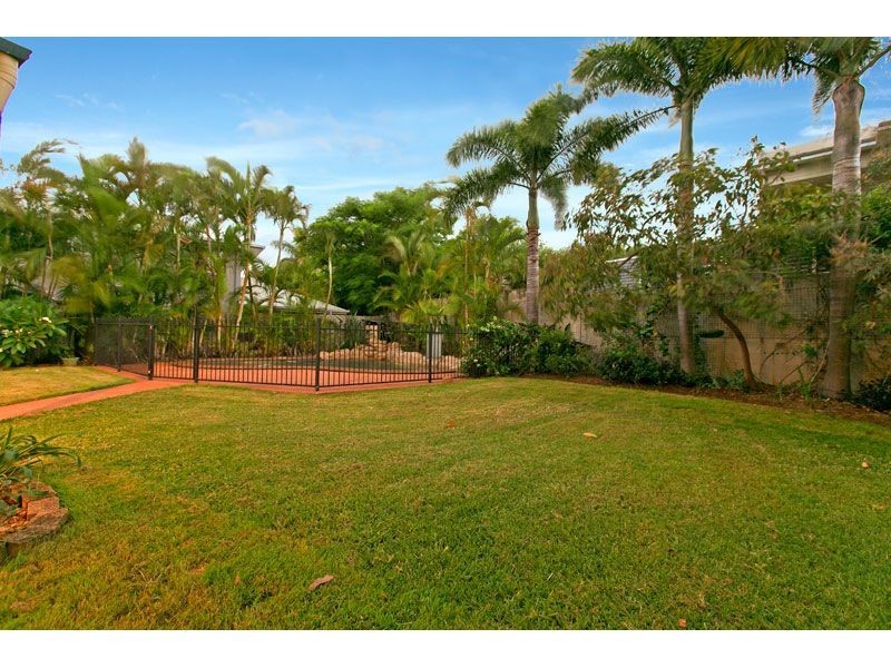 7 DENNISON COURT, Redland Bay QLD 4165