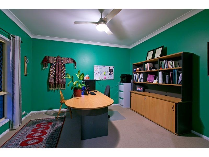 7 DENNISON COURT, Redland Bay QLD 4165