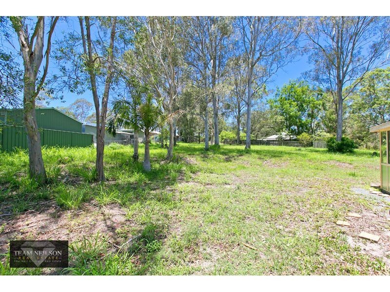 33 Muriel Street, Redland Bay QLD 4165