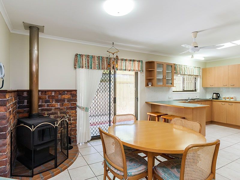 4 Elizabeth Dr, Alexandra Hills QLD 4161