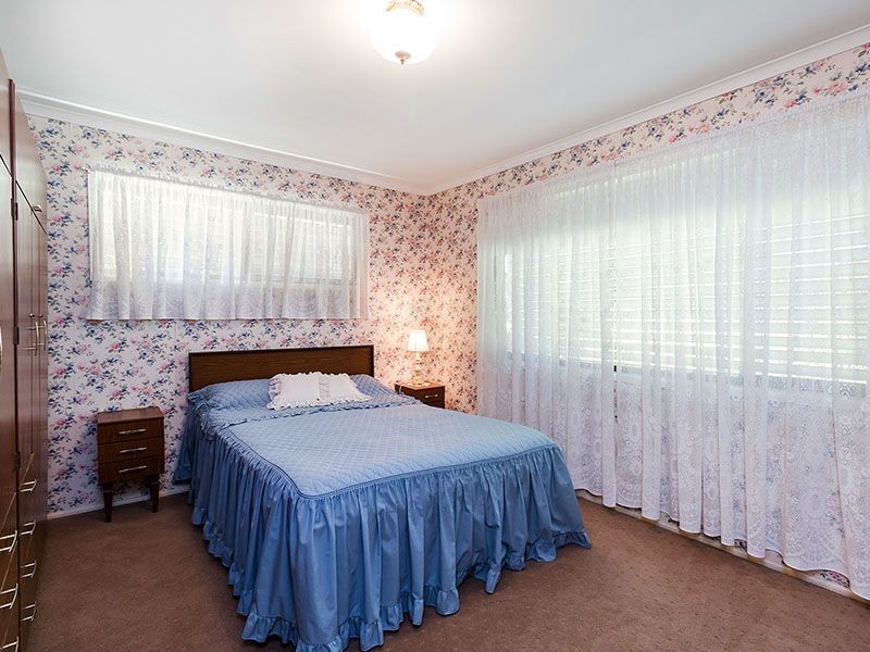 4 Elizabeth Dr, Alexandra Hills QLD 4161