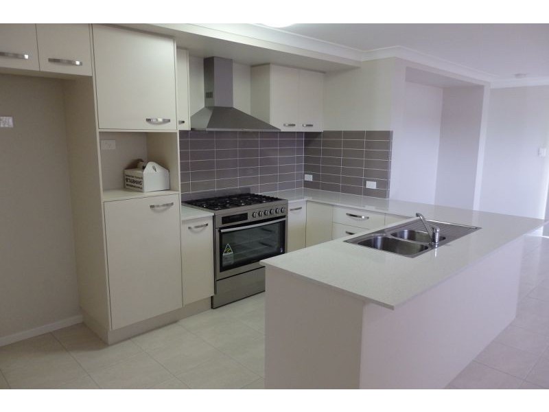 16 Davenport Street, Thornlands QLD 4164