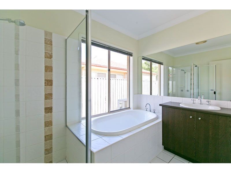 3 LOTUS CLOSE, Thornlands QLD 4164