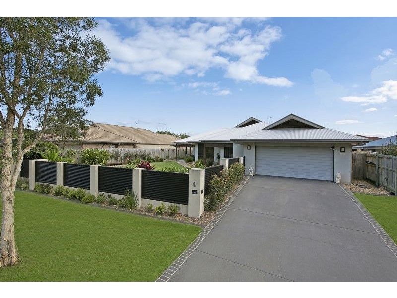 4 Dasen Street, Thornlands QLD 4164