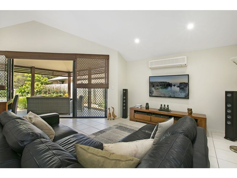 4 Dasen Street, Thornlands QLD 4164