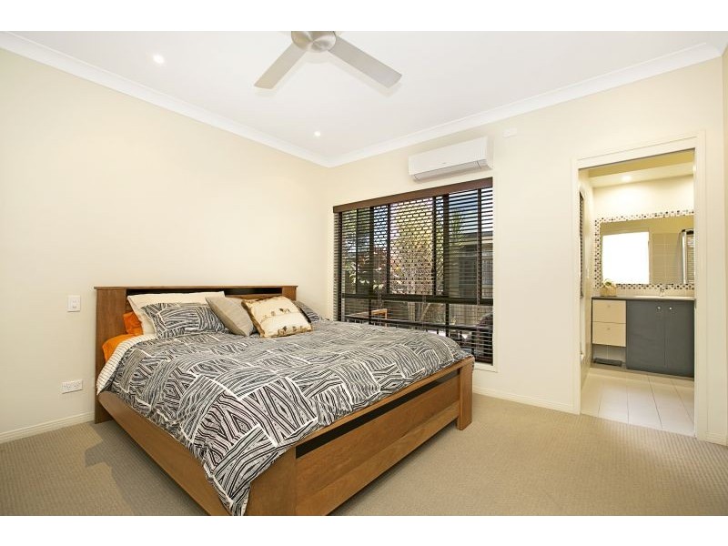 4 Dasen Street, Thornlands QLD 4164