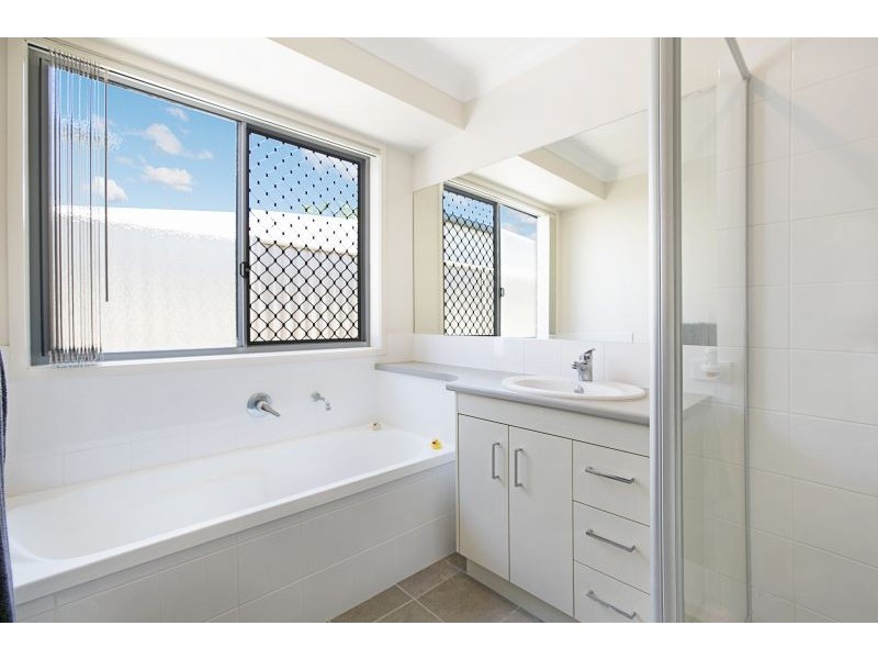 13 George Thorn Drive, Thornlands QLD 4164