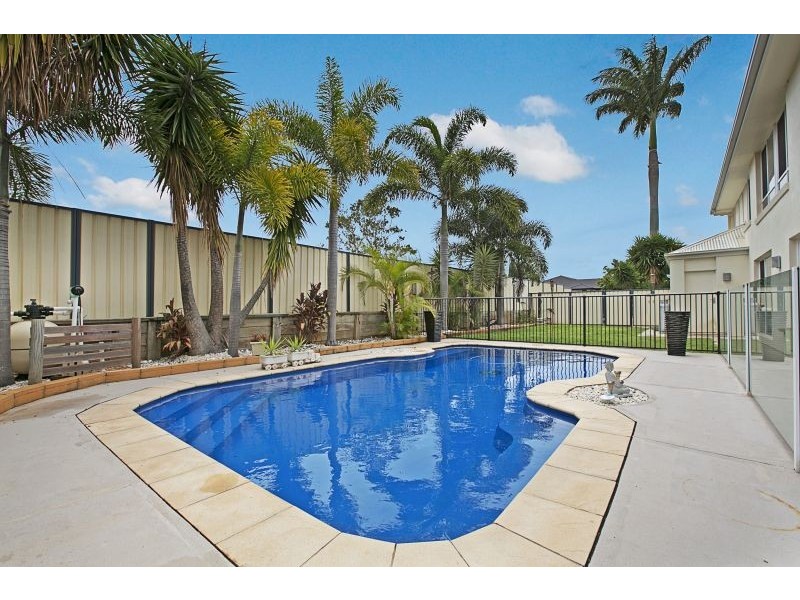 29 Caswell Crescent, Redland Bay QLD 4165