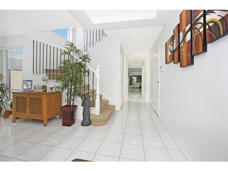 29 Caswell Crescent, Redland Bay QLD 4165