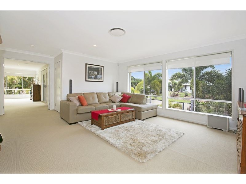 29 Caswell Crescent, Redland Bay QLD 4165