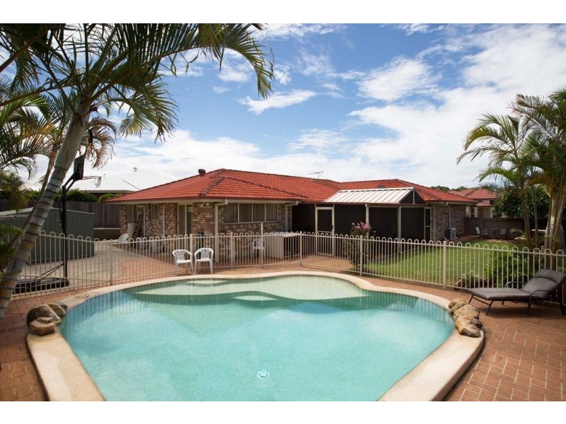15 Evergreen St, Ormiston QLD 4160