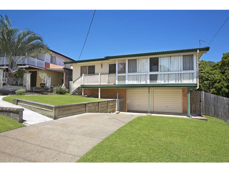 95 Pareena Crescent, Mansfield QLD 4122