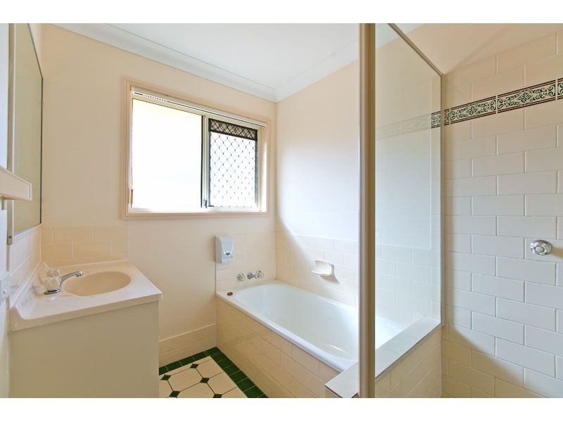 23 Albicore Dr, Thornlands QLD 4164