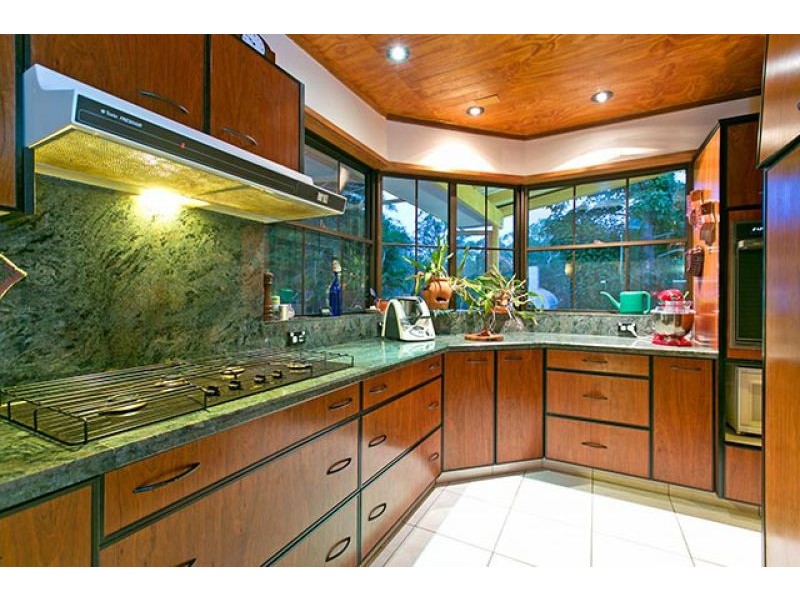 403 German Church Rd, Redland Bay QLD 4165