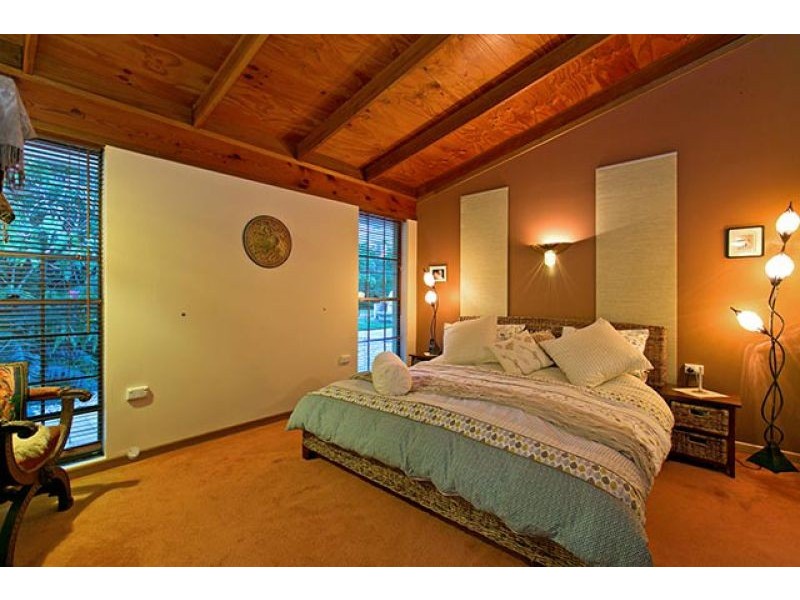 403 German Church Rd, Redland Bay QLD 4165