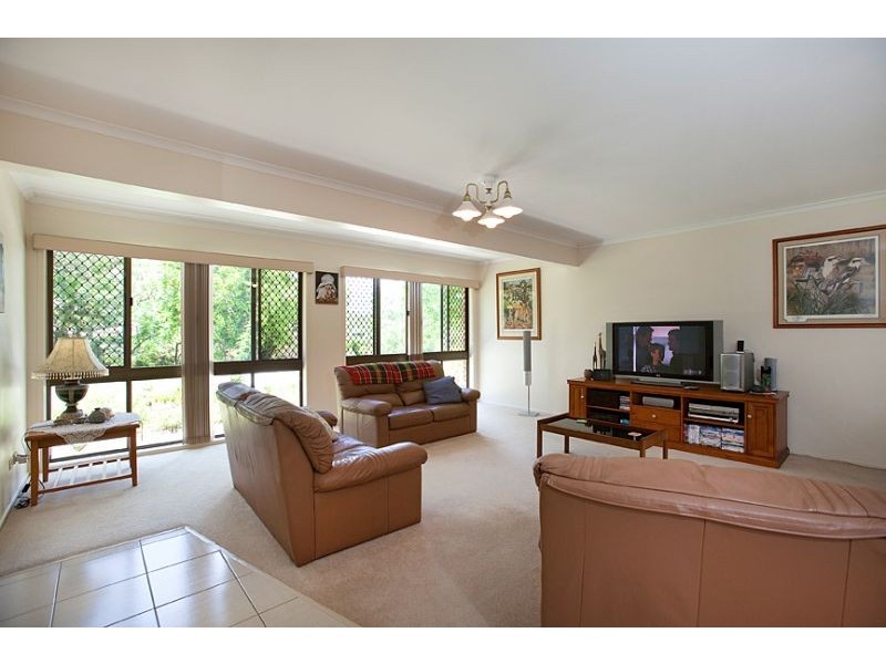 4 PASADENA COURT, Alexandra Hills QLD 4161