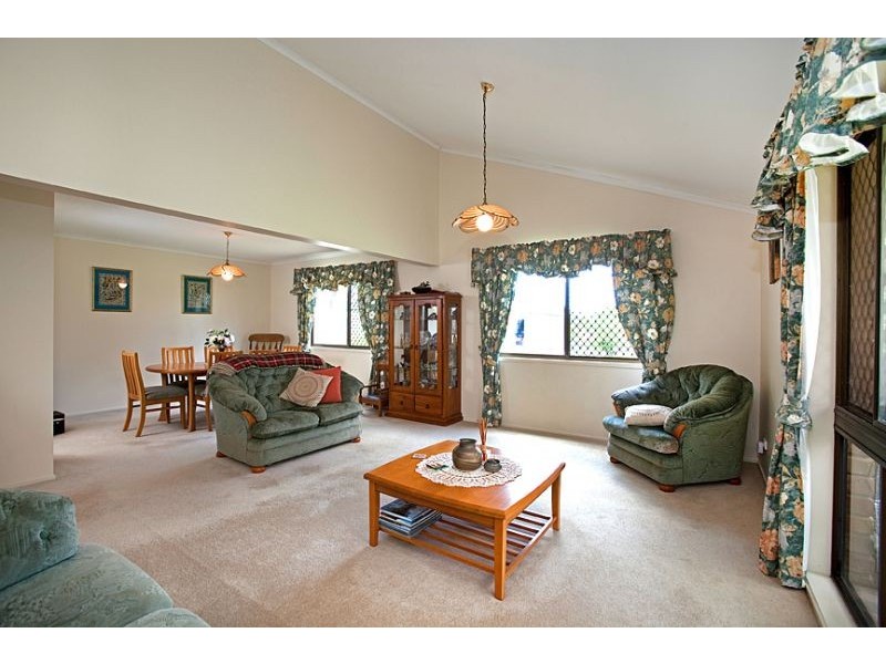 4 PASADENA COURT, Alexandra Hills QLD 4161