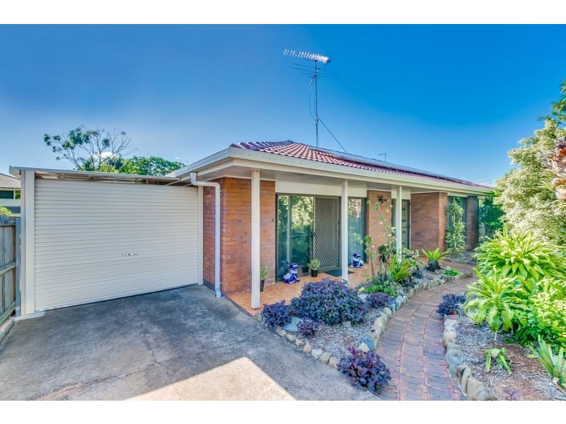 25 Mill Street, Redland Bay QLD 4165