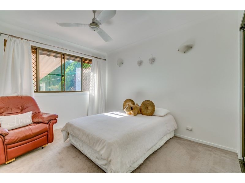 25 Mill Street, Redland Bay QLD 4165