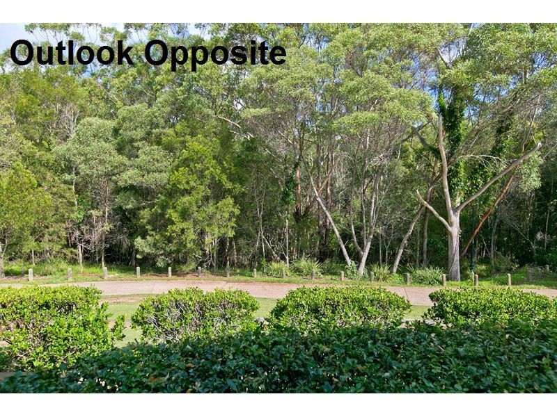 4 Coolum Court, Redland Bay QLD 4165