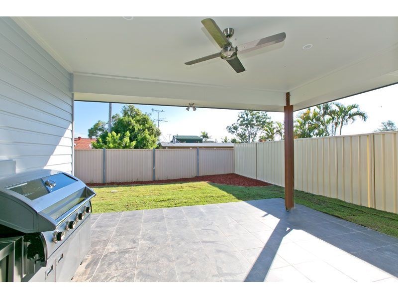 2A Brimblecombe Street, Victoria Point QLD 4165