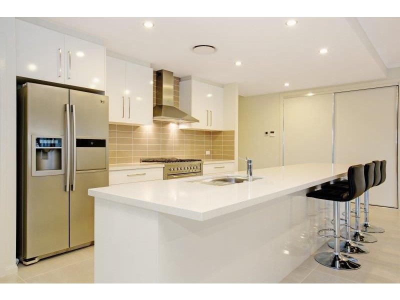 14 Sandalwood Street, Thornlands QLD 4164