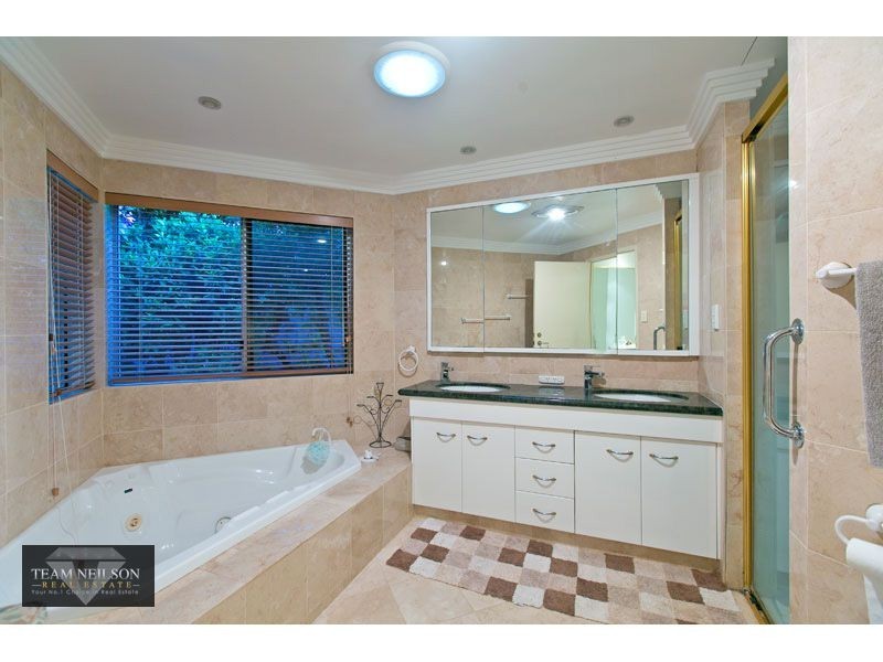 33 Empire Vista, Ormiston QLD 4160