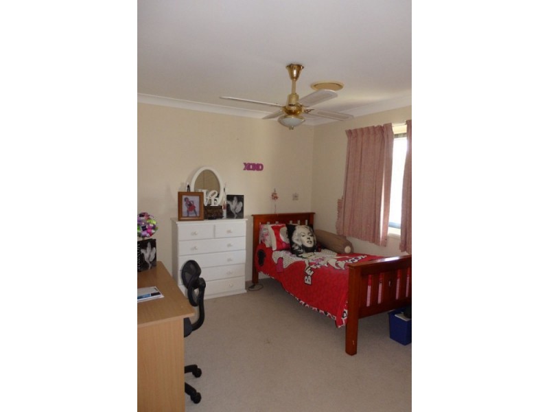 15 Kamala Place, Birkdale QLD 4159