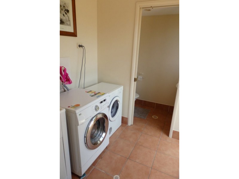 15 Kamala Place, Birkdale QLD 4159