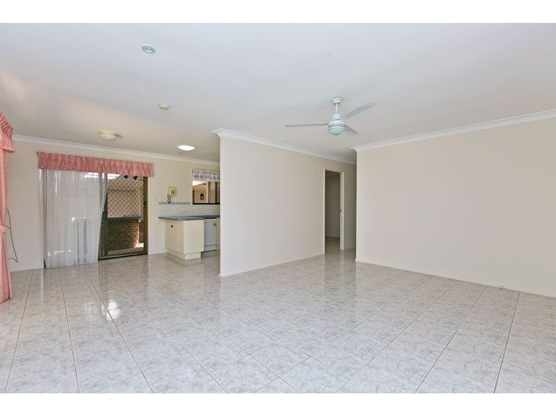 42-44 Bay Street, Redland Bay QLD 4165