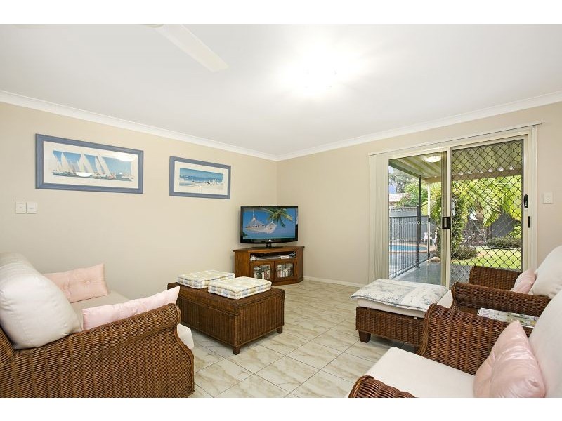 9 Parklands Court, Victoria Point QLD 4165