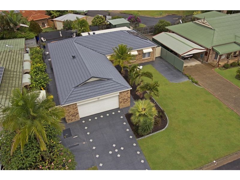 9 Parklands Court, Victoria Point QLD 4165