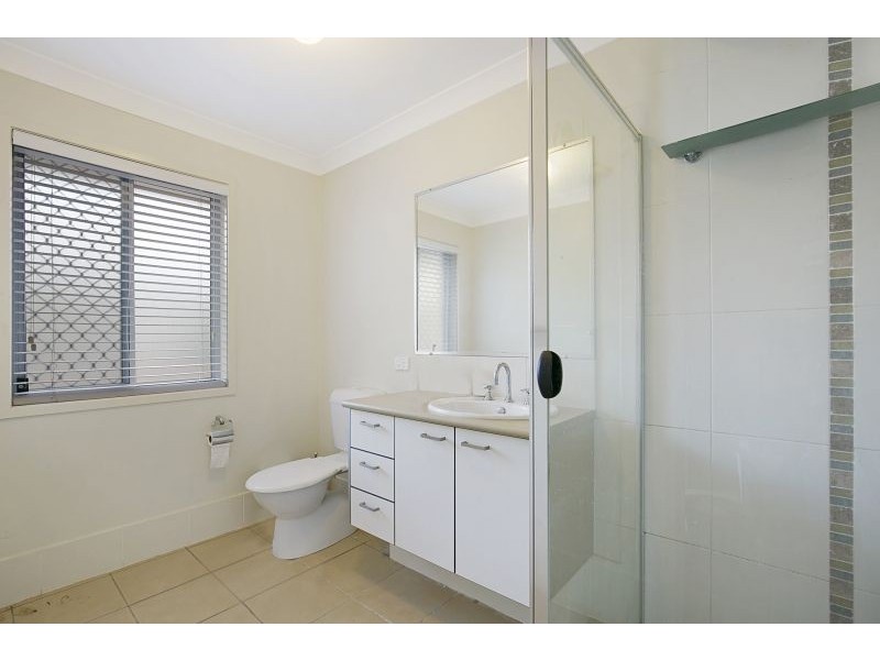63 Pelorus St, Redland Bay QLD 4165