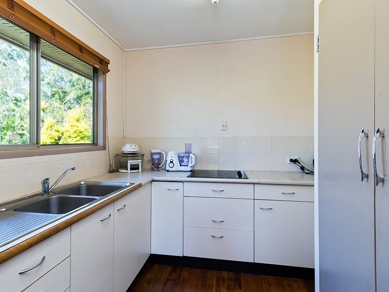 163 Thorneside Road, Thorneside QLD 4158