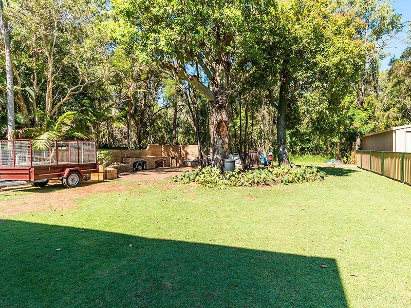 163 Thorneside Road, Thorneside QLD 4158
