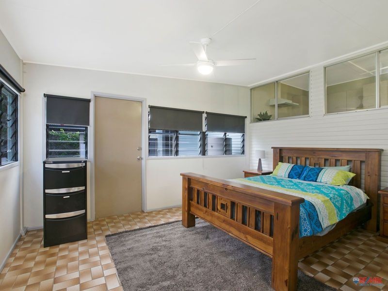 189 Redland Bay Road, Capalaba QLD 4157