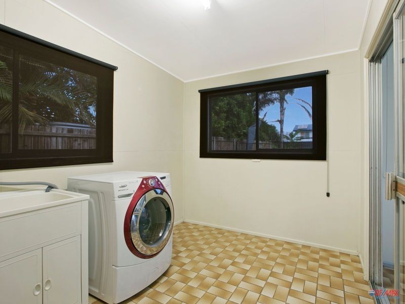 189 Redland Bay Road, Capalaba QLD 4157