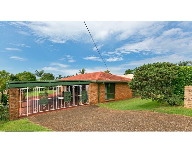 89 Beach, Cleveland QLD 4163