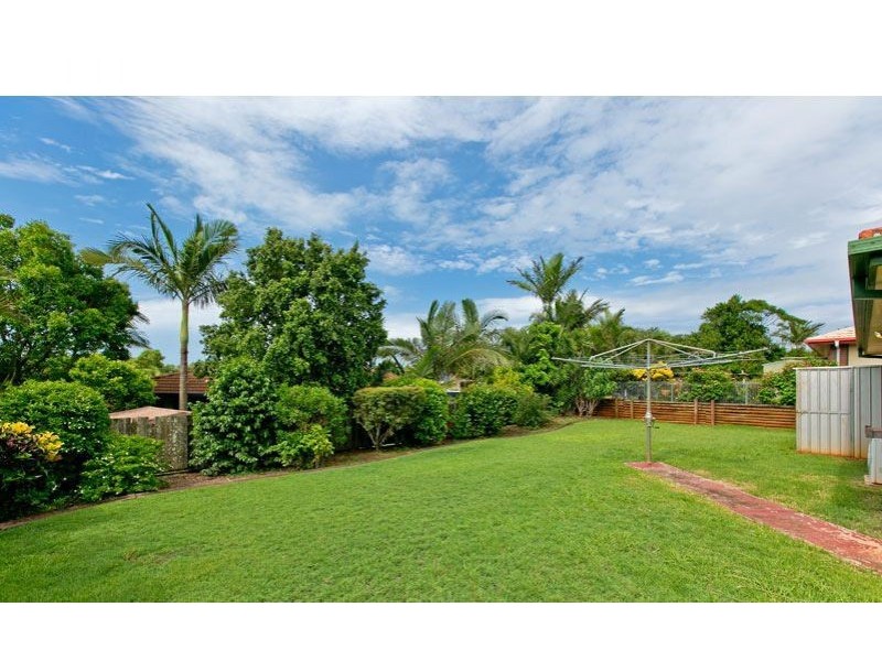 89 Beach, Cleveland QLD 4163