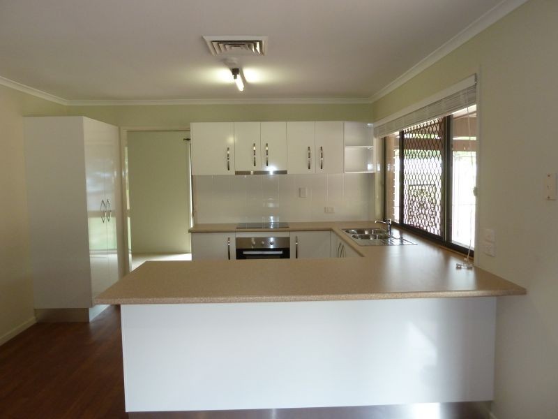 89 Beach, Cleveland QLD 4163