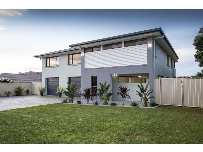 82 Thornlands Road, Thornlands QLD 4164