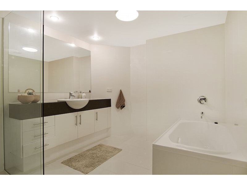 24/135 Shore st W, Cleveland QLD 4163