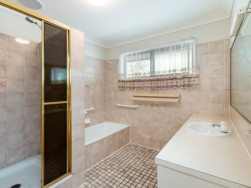 6 Dale St, Capalaba QLD 4157