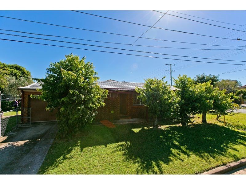 16 Mamala st., Birkdale QLD 4159