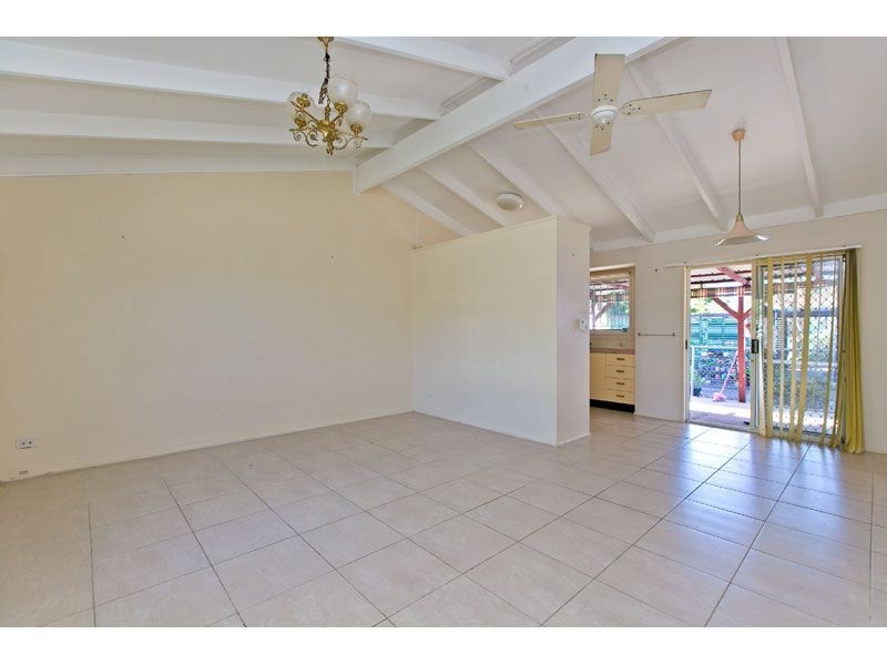 16 Mamala st., Birkdale QLD 4159