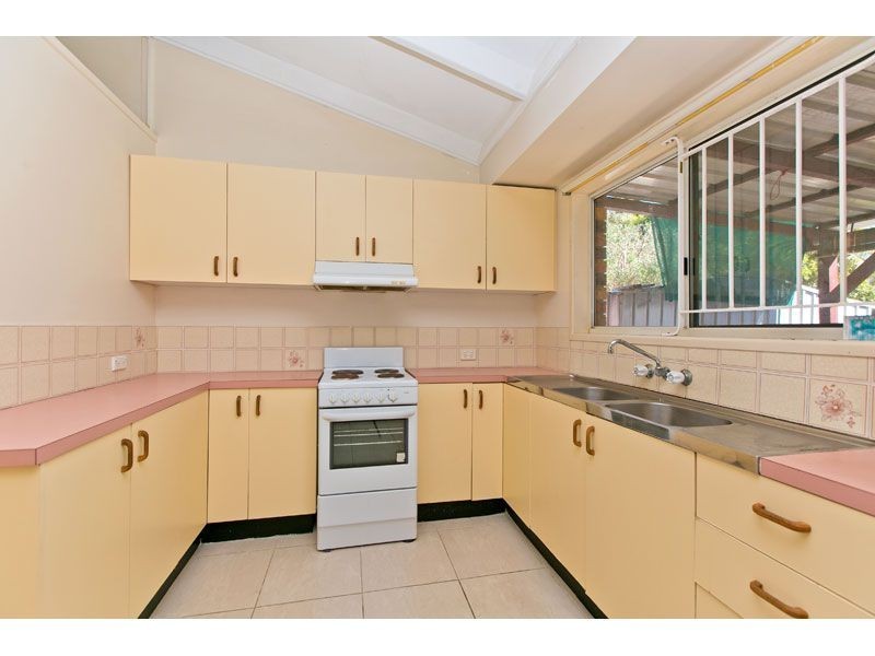 16 Mamala st., Birkdale QLD 4159