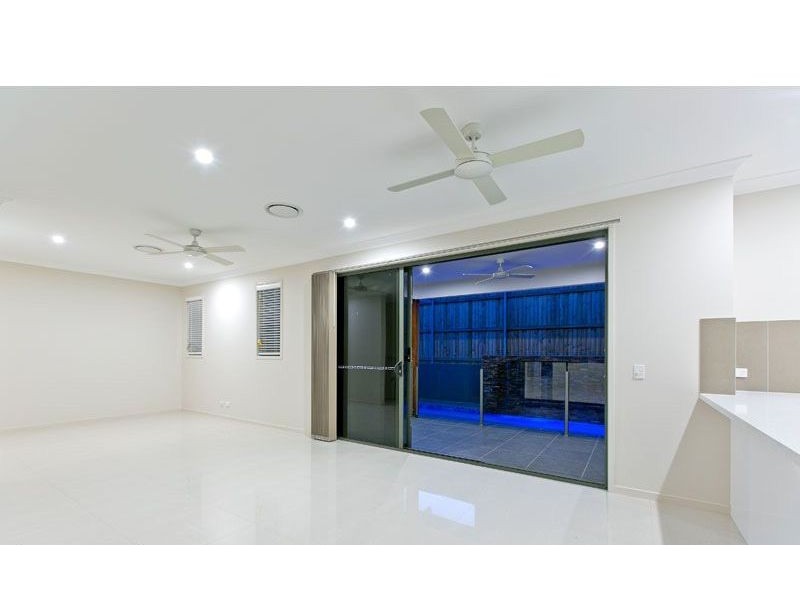 14/10-12 BAINBRIDGE ST, Ormiston QLD 4160