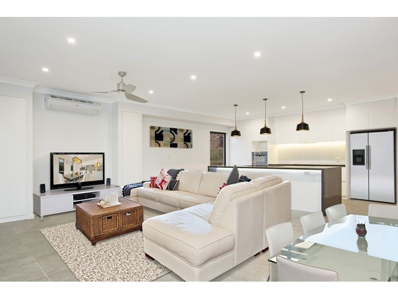 55 Gordon Street, Ormiston QLD 4160