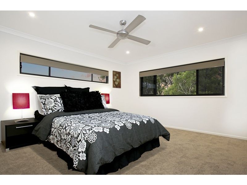 55 Gordon Street, Ormiston QLD 4160